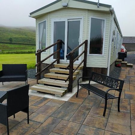 Slieve Croob Cosy Caravan Finnis 외부 사진
