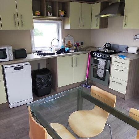 Slieve Croob Cosy Caravan Finnis 외부 사진
