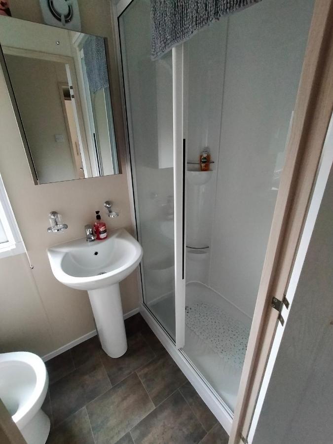 Slieve Croob Cosy Caravan Finnis 외부 사진